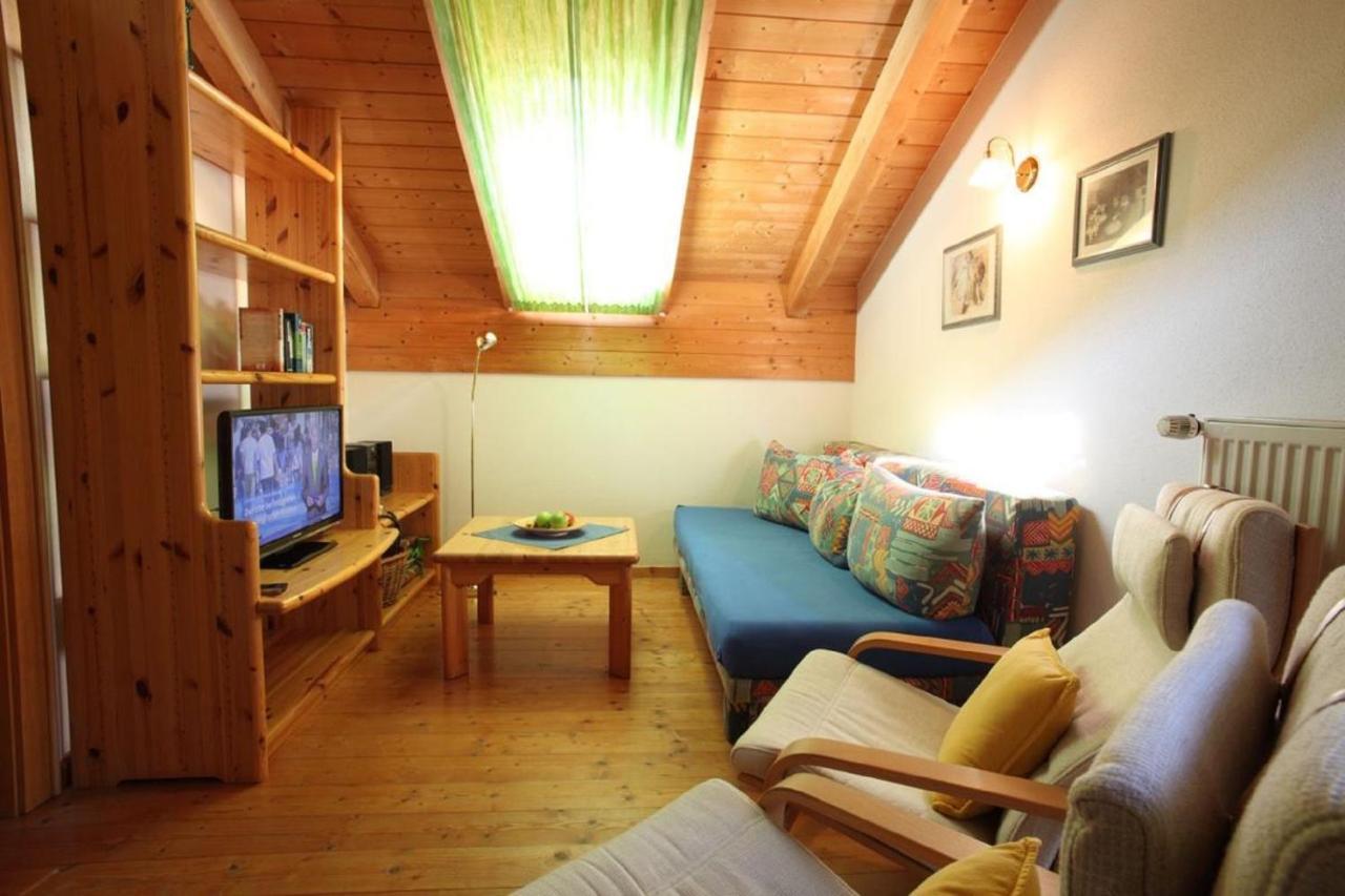 Apartmenthaus Fuerstenzeche Lam Bagian luar foto